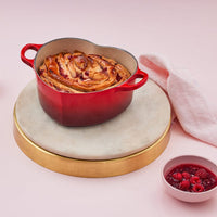 Cocotte Le Creuset « Cœur » en fonte émaillée avec bouton en acier inoxydable