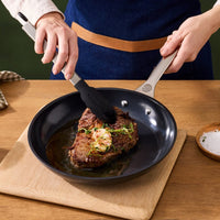 Le Creuset - Poêle Antiadhésive Essentielle 26 cm Poêle Le Creuset
