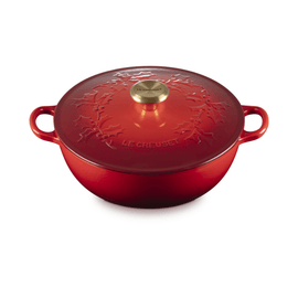 Le Creuset - Marmite Holly Kirschrot 26 cm 4,1 L Le Creuset - Marmite Holly Kersenrood 26 cm 4,1 L Braadpan Le Creuset