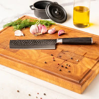 Couteaux Shinrai - Coffret de 5 couteaux martelés en acier damassé BR + bloc à couteaux - Couteaux Shinrai découpés à l'emporte-pièce