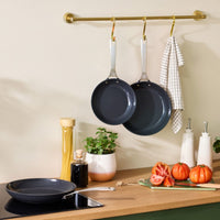 Le Creuset - Koekenpan Essential Non-Stick 30 cm Koekenpan Le Creuset 