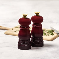 Le Creuset - Set van 2 Kleine Molens Garnet 11cm Peper- en Zoutmolen set Le Creuset 